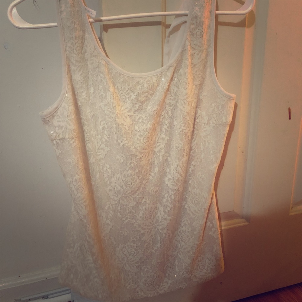 White tank top sequence